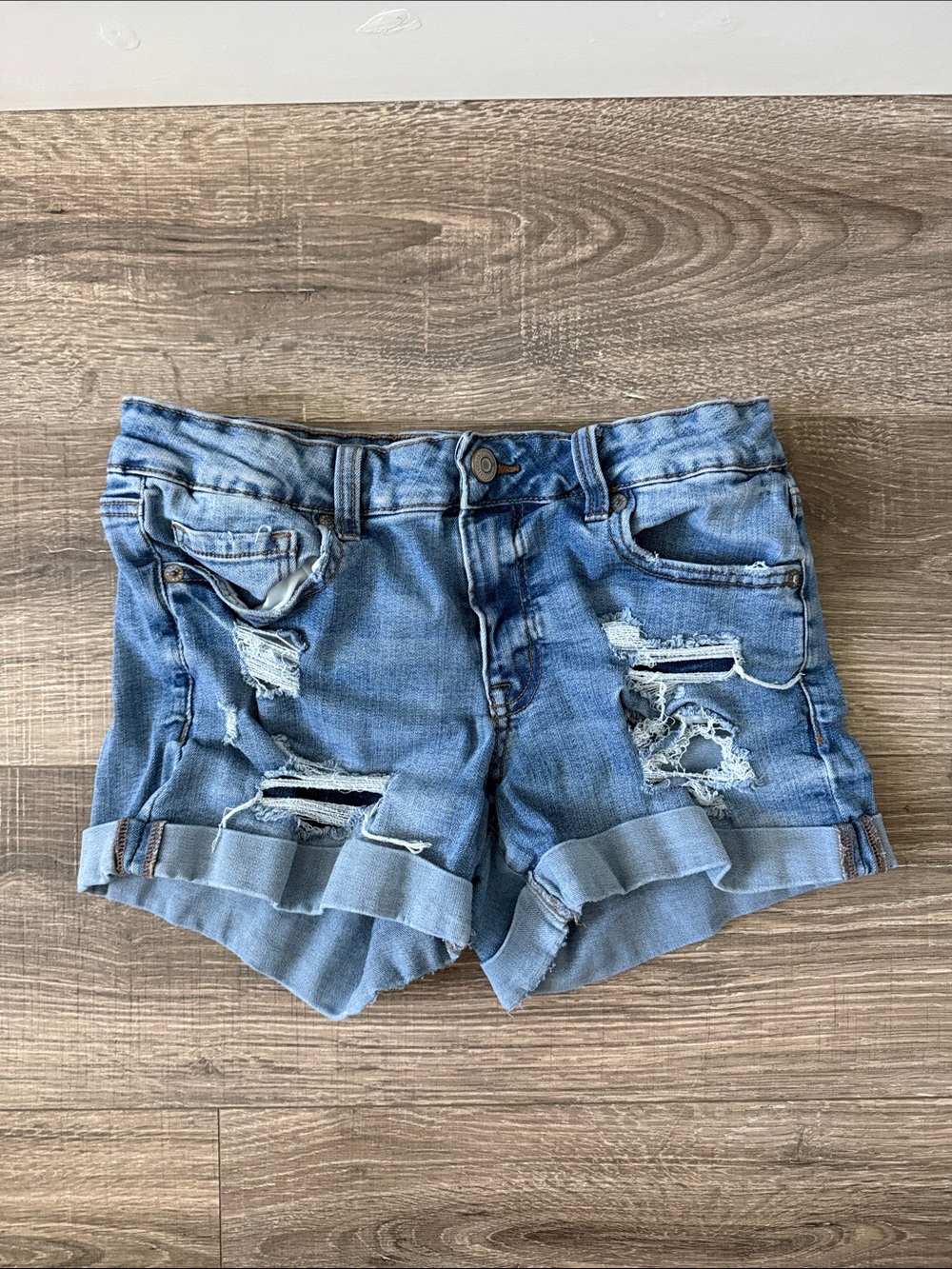 Aeropostale Distressed Denim Shorts size 10